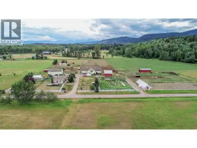 Phenomenal 21 acres with amazing views, only 5 minutes from downtown Smithers! This property is one-...