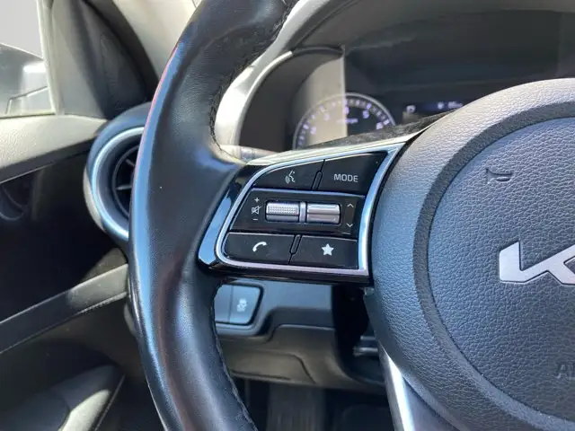 2023 Kia Forte EX | Accident Free Carfax | in Cars & Trucks in Edmonton - Image 18