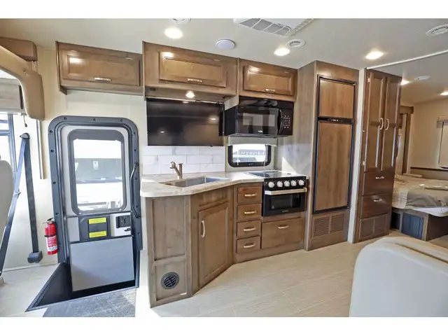2020 Entegra Coach Vision 26X 2 extensions Classe A Vision in RVs & Motorhomes in Laval / North Shore - Image 8