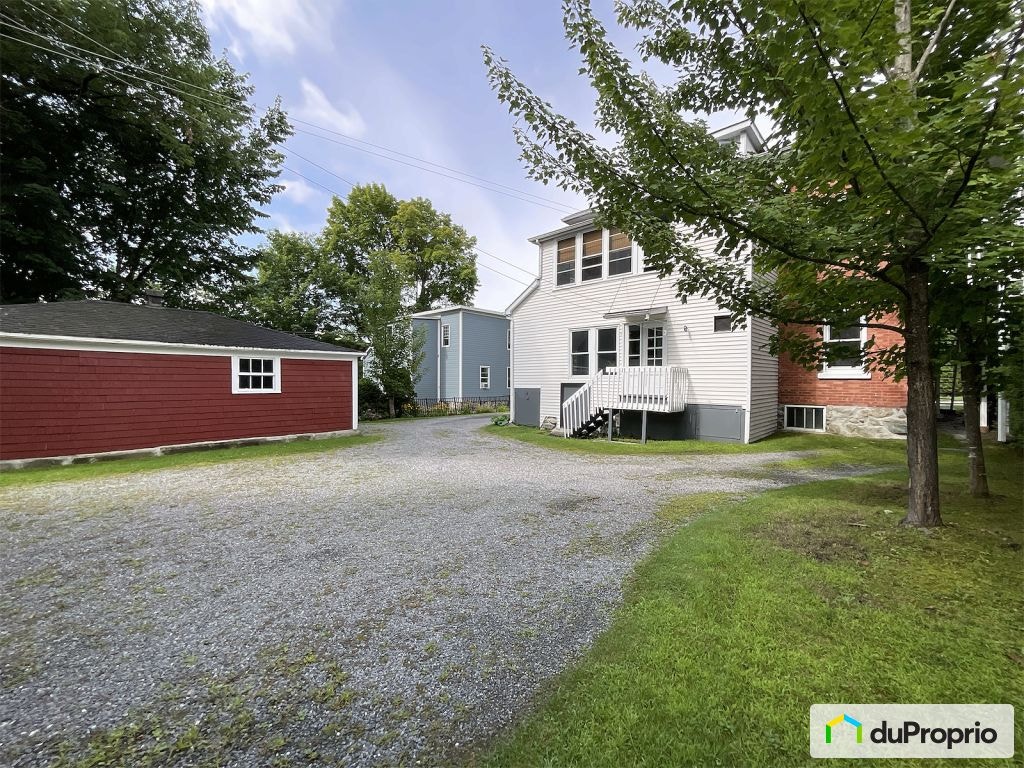 $799,999 - Quadruplex for sale in Magog — photo 2