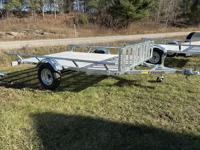 CALL JAMIE 437 882-1953 The Marlon Rat-01 trailer is the upgrade to our bestselling ATV / side x sid...