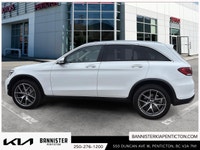 2020 Mercedes-Benz GLC 300 | BC Registered | Sunroof/Moonroof | Heated Seats | Back up Camera | Blue... (image 4)