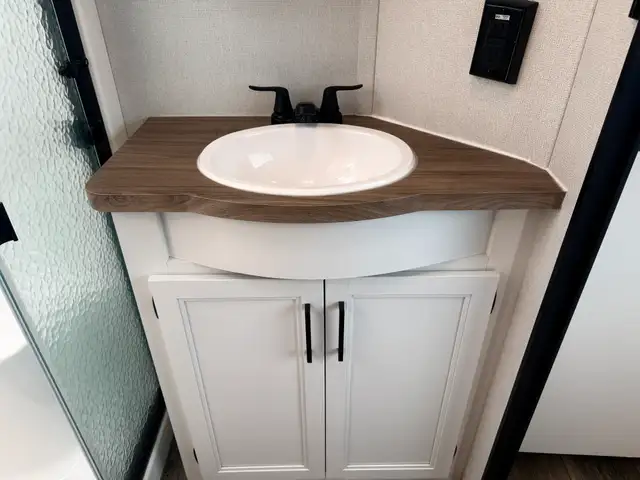 2022 Forest River CRUSADER 382 MBH in Travel Trailers & Campers in St. Albert - Image 42