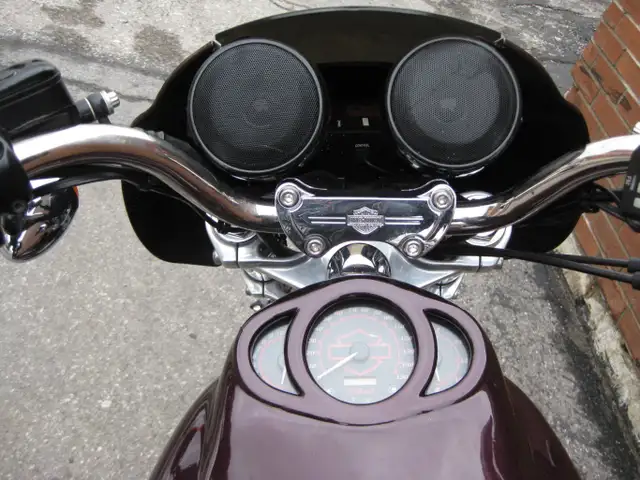 2005 Harley-Davidson VRSCB V-Rod in Street, Cruisers & Choppers in City of Toronto - Image 8
