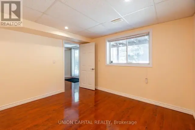 LOWER - 18 ETON STREET Markham (Village Green-South Unionville), in Long Term Rentals in Markham / York Region - Image 10