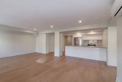 spacious 4.5, for August 1, Town of Mont-Royal - ID 2590