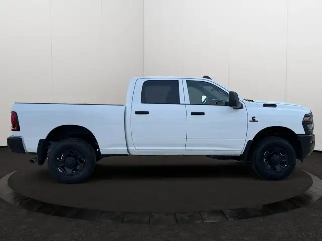 2026 Ram 3500 Tradesman | Apple CarPlay | Back Up Camera in Cars & Trucks in Edmonton - Image 7
