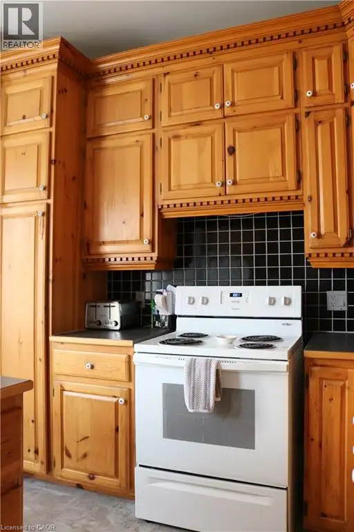 114 CHURCH Street Waterloo, Ontario in Houses for Sale in Kitchener / Waterloo - Image 26