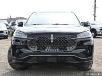 Cooled Leather Seats, Dynamic Handling Package, Full Rear Console! With a plush interior, a stunning... (image 1)