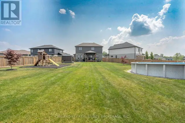 25 HARDY COURT Lucan Biddulph (Lucan), Ontario in Houses for Sale in Grand Bend - Image 7