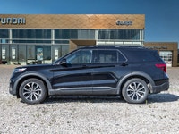 *Navigation, Leather Seats, Cooled Seats, Power Tailgate, 360 Camera!* The Ford Explorer is primed f... (image 2)