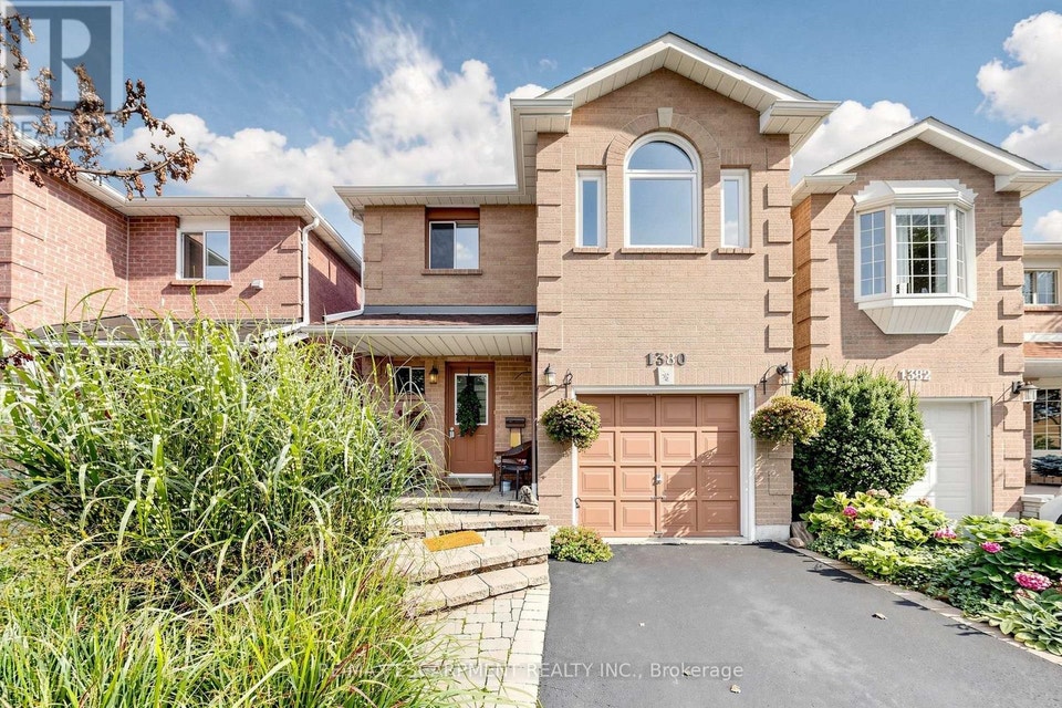 1380 HAZEL MCCLEARY DRIVE Oakville (CV Clearview), Ontario