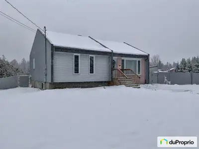 Fermette clé en main - Entre Stoneham et Lac-Saint-Charles Superbe propriété équestre située seuleme...