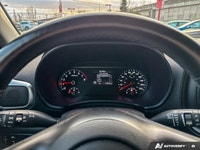 Aluminum Wheels,Tires - Rear All-Season,Brake Assist,Privacy Glass,ABS,Fog Lamps,Power Door Locks,Au... (image 9)