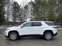 Dealer Certified Pre-Owned. This Chevrolet Traverse boasts a Gas V6 3.6L engine powering this Automa... (image 9)