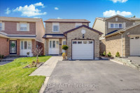 ✨STUNNING 3+1 BEDROOM FAMILY HOME WITH WALKOUT BASEMENT!