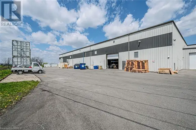 396 HENRY Street Brantford, Ontario in Commercial & Office Space for Rent in Brantford - Image 10