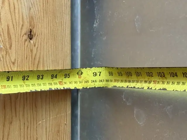 2019 Isuzu NRR 20 Foot Cube Van in Heavy Trucks in Delta/Surrey/Langley - Image 21