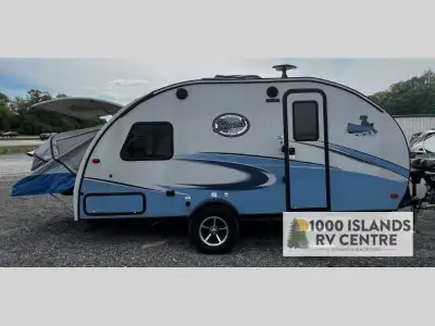 Forest River R-Pod travel trailer RP-176 highlights: U-Dinette Single Slide Bunk Beds Wet Bath Wheth...