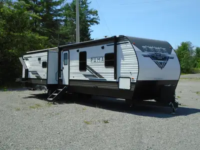 Priced bellow dealer cost! This beautiful bunk model trailer is perfect for any seasonal campsite! W...