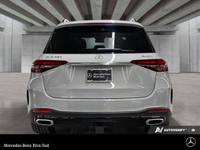 Mercedes-Benz Rive-Sud, la destination Mercedes-Benz par excellence. Bienvenue en première classe. D... (image 3)