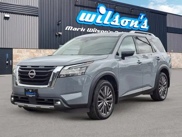 2024 Nissan Pathfinder SL 4WD | Leather | Pano Roof