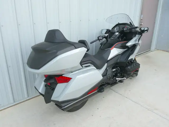2021 Honda Goldwing  DCT Biweekly $178 OAC  in Street, Cruisers & Choppers in Edmonton - Image 4