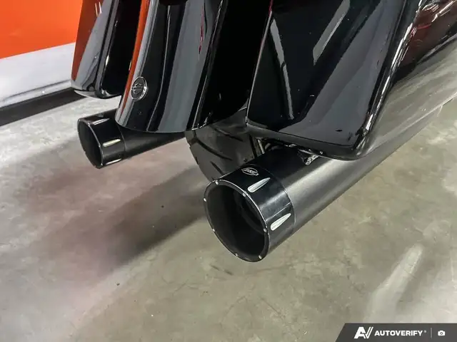 2024 Harley-Davidson FLTRK - Road Glide(TM) Limited in Sport Touring in Calgary - Image 13