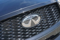 Experience exhilarating performance and unparalleled luxury with the 2025 INFINITI QX50 SPORT. This... (image 9)