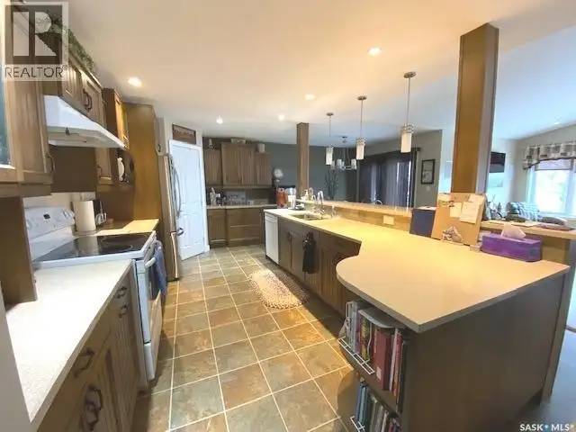 191 Katepwa ROAD Katepwa Beach, Saskatchewan in Houses for Sale in Regina - Image 3
