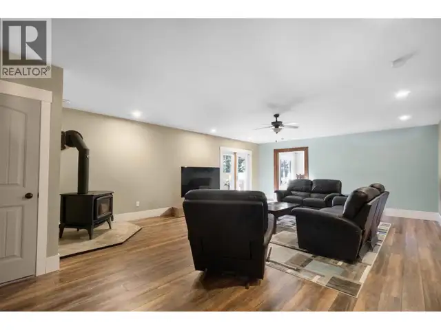 152 DEWBERRY STREET Kitimat, British Columbia in Houses for Sale in Kitimat - Image 13