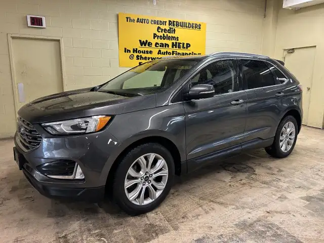 2020 Ford Edge Titanium408909490369996802