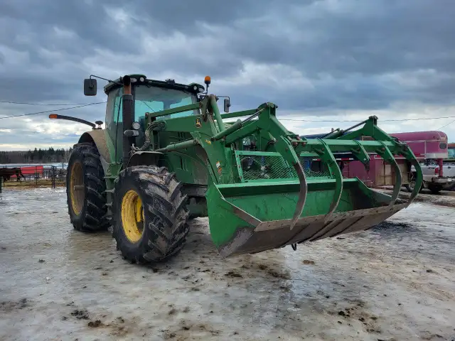 John Deere 6170R with H380 loader in Farming Equipment in St. Albert - Image 3