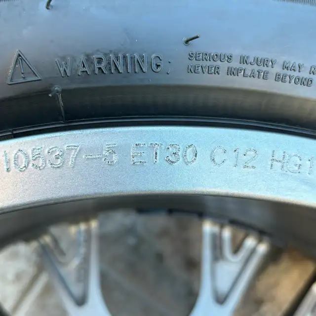 (90%) 4x 275/45R20 Michelin Winters w/ BMW X5 / X6 Rims + TPMS in Tires & Rims in City of Toronto - Image 11