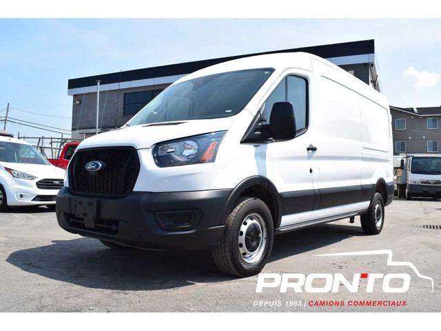 2023 Ford Transit Cargo Van T-250 148 Med Roof * Bluetooth Cruis dans Autos et camions  à Laval/Rive Nord - Image 2
