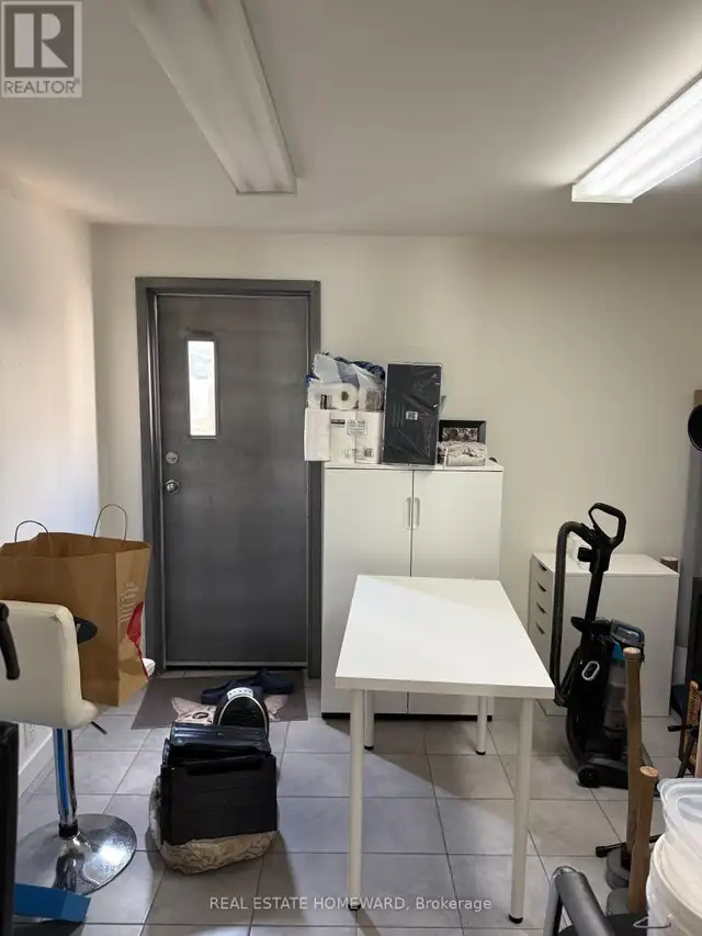 136 MAIN STREET Toronto (East End-Danforth), Ontario in Commercial & Office Space for Rent in City of Toronto - Image 12
