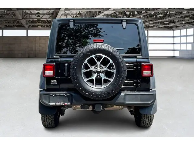2024 Jeep Wrangler SportS 2 Dr | 12\" Screen | CarPlay | Tow Pkg in Cars & Trucks in Mississauga / Peel Region - Image 5