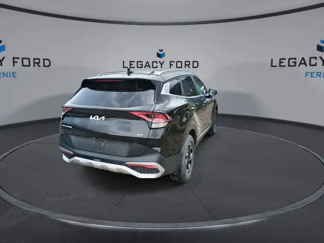 2023 Kia Sportage LX AWD 2.5L 4cyl, All Wheel Drive in Cars & Trucks in Cranbrook - Image 9