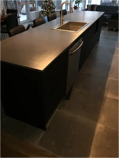 COMPTOIR EN ACIER INOX FABRIQUÉ SUR MESURE, View more