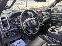 Equipped for serious towing and supreme comfort, this 2020 Ram 3500 Crew Cab Laramie in stunning Pea... (image 9)