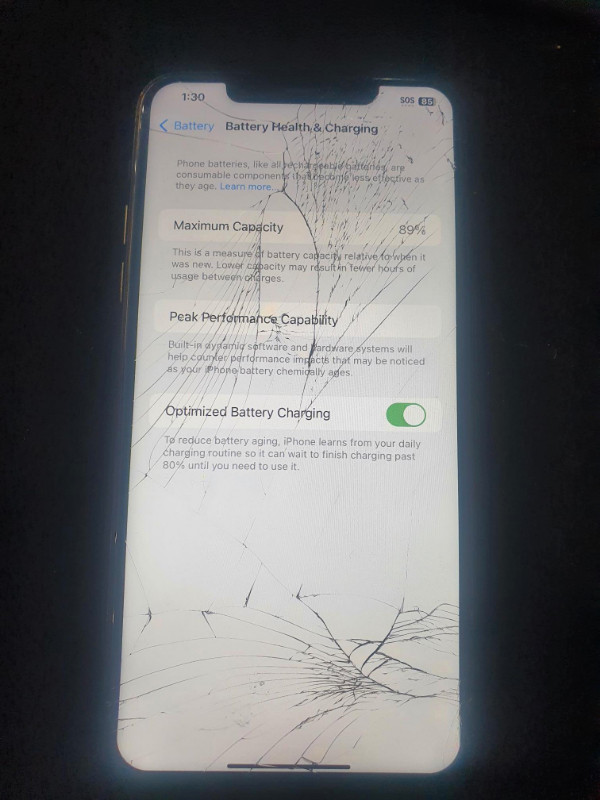 Unlocked iPhone 11 pro Max 64gb Cracked Front Back but works in Cell Phones in City of Toronto