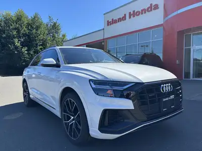 Accident Free, Crash Avoidance, Blind Spot Monitoring, Back-Up Camera, Navigation System, Air-Condit...