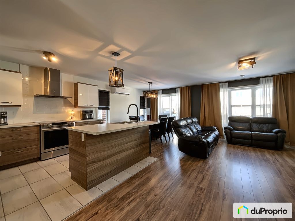 $774,500 - Bungalow for sale in Ste-Marthe-Sur-Le-Lac — photo 3