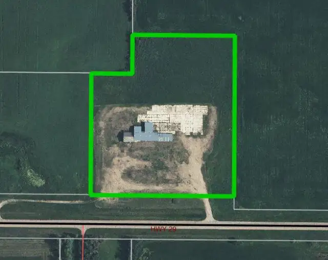 10314 Hwy 29 Rural St. Paul County, Alberta in Land for Sale in Edmonton - Image 3