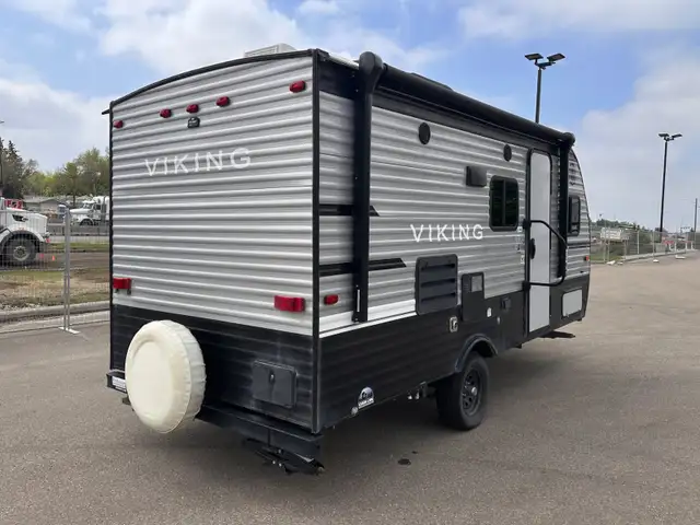 2020 Viking 178BHS in Travel Trailers & Campers in St. Albert - Image 7
