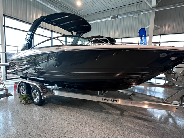 2023 MONTEREY 238 SS- MERCRUISER 300 HP - BRAVO III in Powerboats & Motorboats in Markham / York Region - Image 2