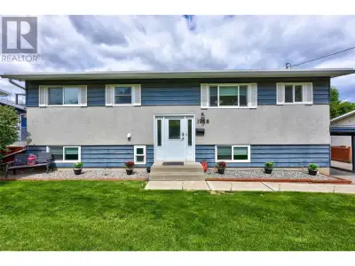Well appointed Valleyview home situated between Ralph Bell Elementary and Valleyview Secondary. This...