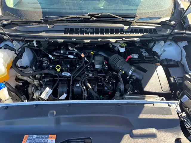 2024 Ford Edge Titanium5823838737354035228
