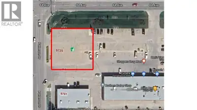 What an opportunity! High traffic corner in fully leased shopping mall with Shoppers Drug mart as th...