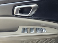 FREE DELIVERY IN NORTHERN AB/BC! Smart, spacious, and built with families in mindthe 2026 Kia Carniv... (image 7)